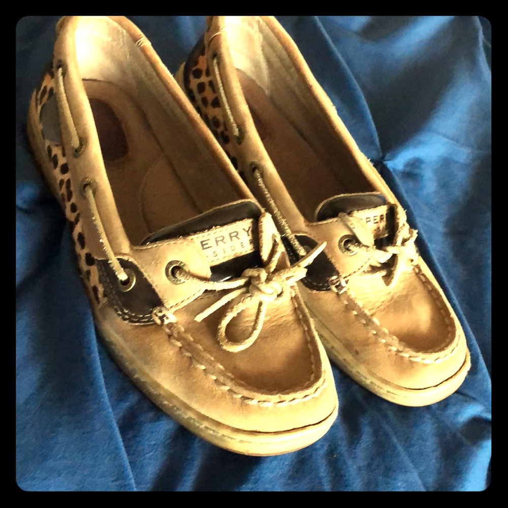 Leopard print authentic Sperrys